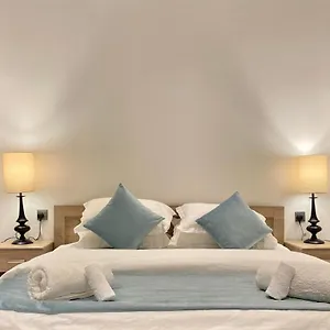 شقة Spacious New 2 Bedroom Apt-in Amazing Location B6